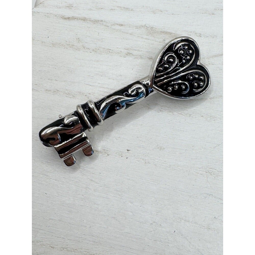 Lia Sophia Skeleton Key  Pin/Brooch heart- silver & black Antique Style